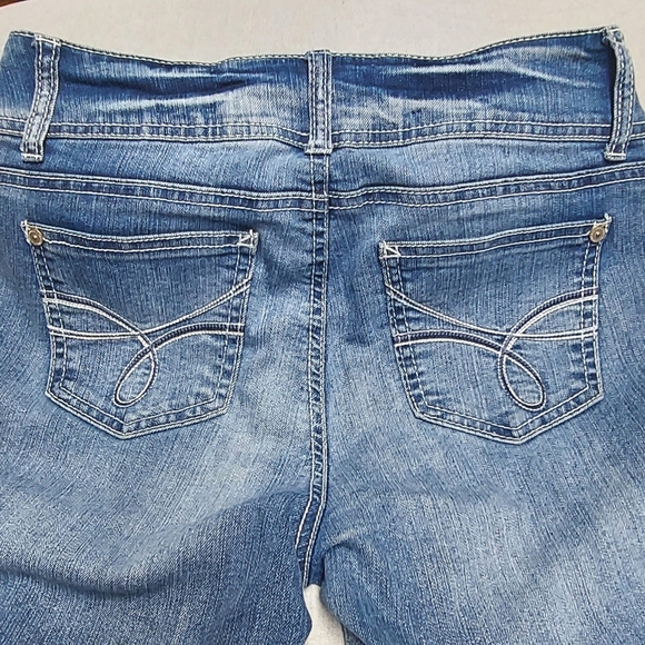 Wallflower Luscious curvy fit stretch women's jeans - Picture 3 of 8